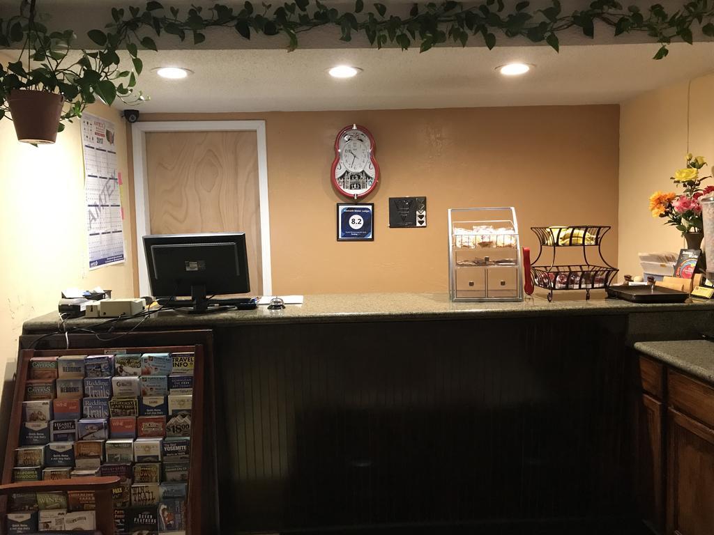 Klamath Motor Lodge Yreka Dış mekan fotoğraf