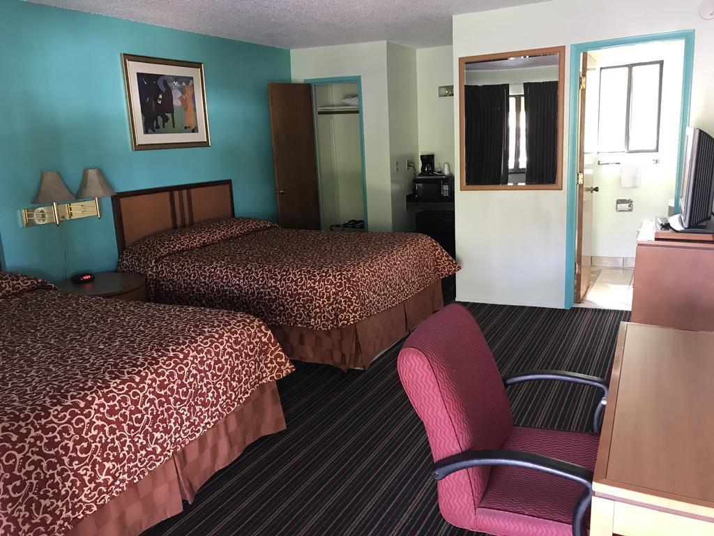 Klamath Motor Lodge Yreka Dış mekan fotoğraf